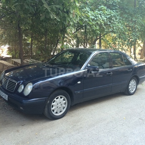 Mercedes E 290 1996, 382,000 km - 2.9 л - Bakı