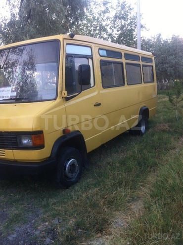 Mercedes 508 1991, 235,000 km - 2.5 l - Bakı