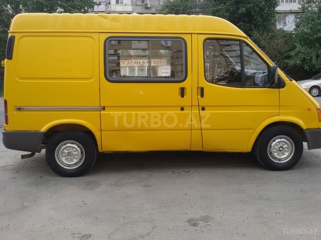 Ford Transit 1999, 290,000 km - 2.5 l - Bakı