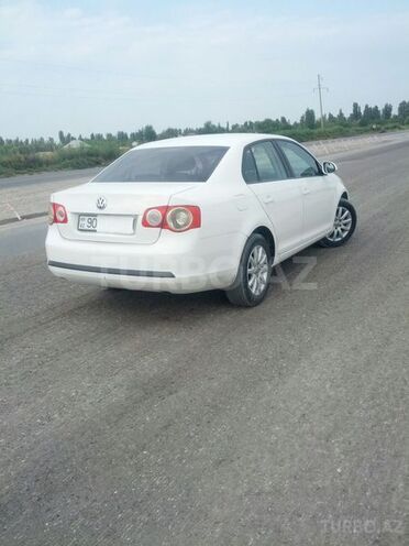 Volkswagen Jetta 2009, 98,000 km - 1.6 l - Bakı