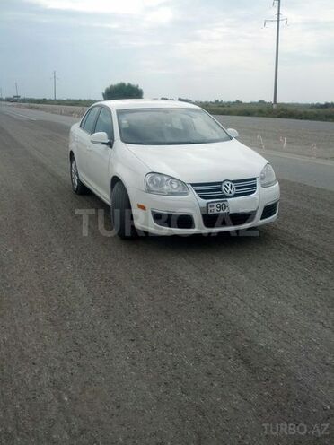 Volkswagen Jetta 2009, 98,000 km - 1.6 l - Bakı