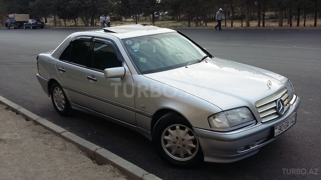Mercedes C 180 1997, 241,000 km - 1.8 л - Bakı