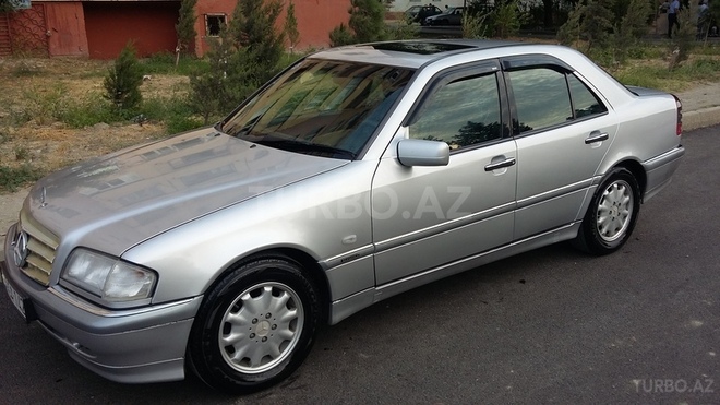 Mercedes C 180 1997, 241,000 km - 1.8 л - Bakı