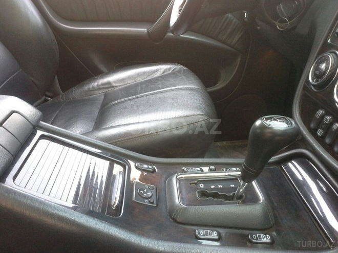 Mercedes ML 350 2004, 272,000 km - 3.7 l - Bakı