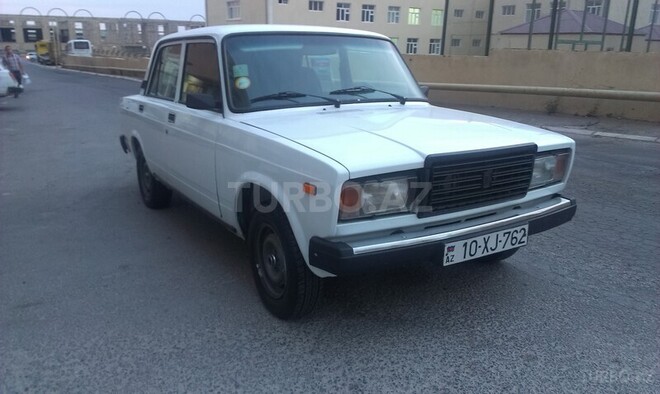 LADA (VAZ) 2107 2005, 180,000 km - 1.6 л - Bakı