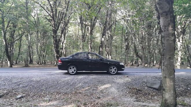 Nissan Sunny 2011, 220,000 km - 1.6 l - Bakı