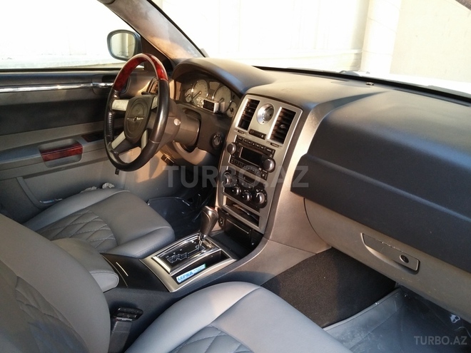 Chrysler 300C 2006, 170,000 km - 3.5 l - Bakı