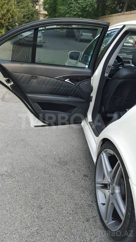 Mercedes E 320 2003, 98,000 km - 3.2 l - Bakı