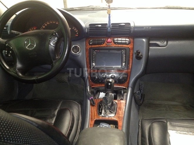 Mercedes C 220 2000, 490,000 km - 2.2 l - Bakı