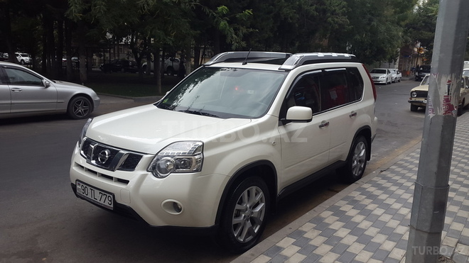 Nissan X-Trail 2012, 65,000 km - 2.5 l - Bakı