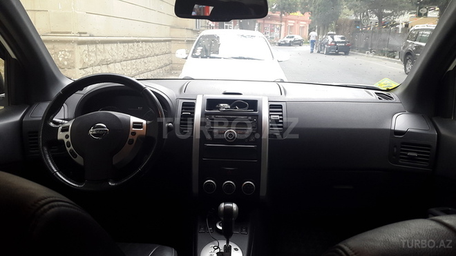 Nissan X-Trail 2012, 65,000 km - 2.5 l - Bakı