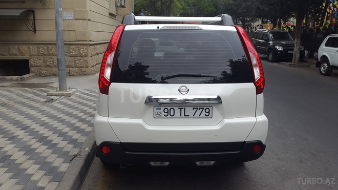 Nissan X-Trail 2012, 65,000 km - 2.5 l - Bakı