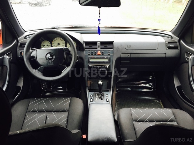 Mercedes C 200 1998, 196,000 km - 2.0 l - Bakı