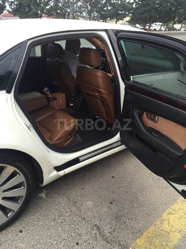 Audi A8 2006, 102,000 km - 3.2 l - Bakı