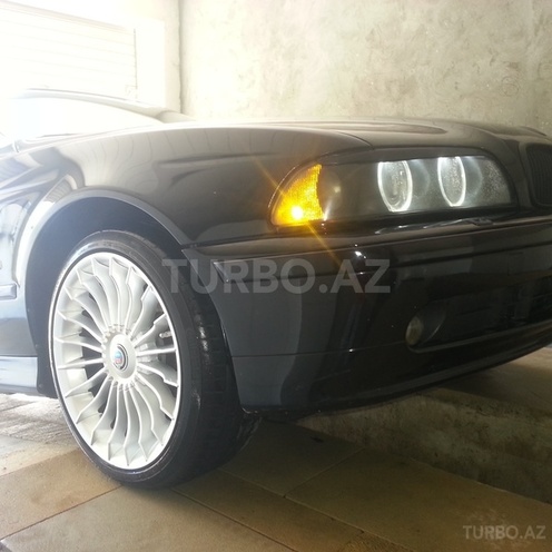 BMW 525 2002, 126,000 km - 2.5 l - Bakı