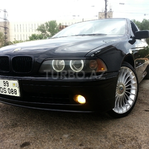 BMW 525 2002, 126,000 km - 2.5 l - Bakı
