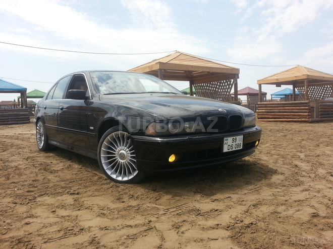BMW 525 2002, 126,000 km - 2.5 l - Bakı