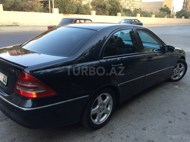 Mercedes C 200 2001, 307,200 km - 2.0 l - Bakı