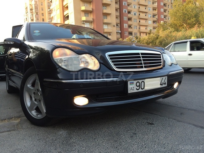 Mercedes C 200 2001, 307,200 km - 2.0 l - Bakı