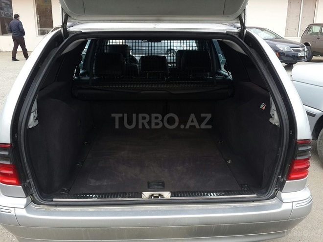 Mercedes E 270 2000, 197,564 km - 2.7 l - Bakı