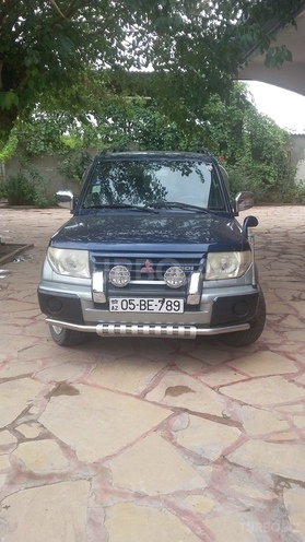 Mitsubishi Pajero io 1999, 150,000 km - 2.0 л - Bakı