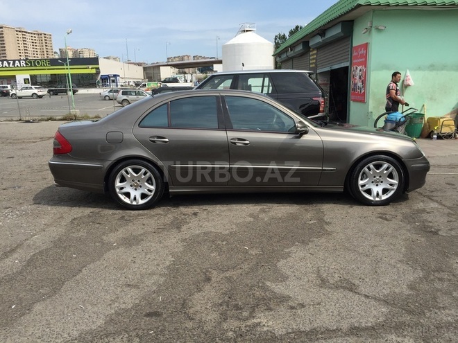 Mercedes E 350 2008, 169,000 km - 3.5 l - Bakı