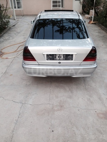 Mercedes C 180 1997, 223,000 km - 1.8 л - Bakı