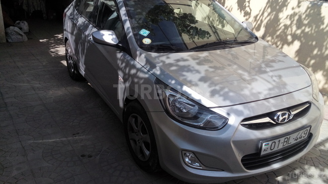 Hyundai Accent 2012, 88,000 km - 1.6 l - Bakı