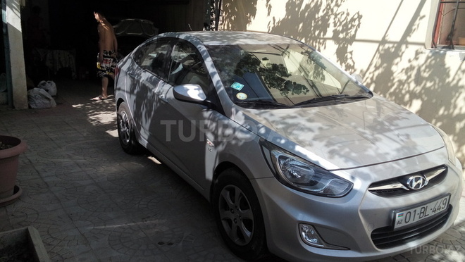 Hyundai Accent 2012, 88,000 km - 1.6 l - Bakı