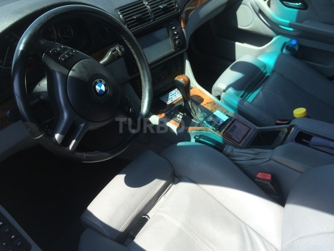 BMW 540 2001, 212,000 km - 4.4 l - Bakı