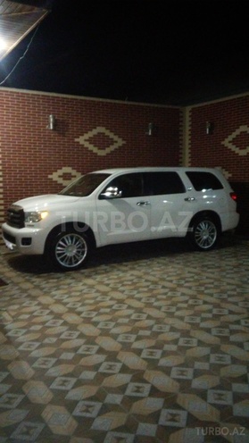 Toyota Sequoia 2011, 70,000 km - 5.7 л - Bakı