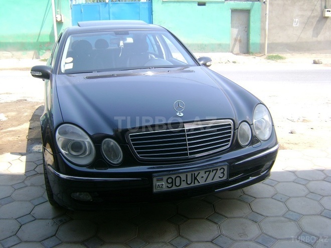 Mercedes E 270 2003, 158,000 km - 2.7 л - Bakı