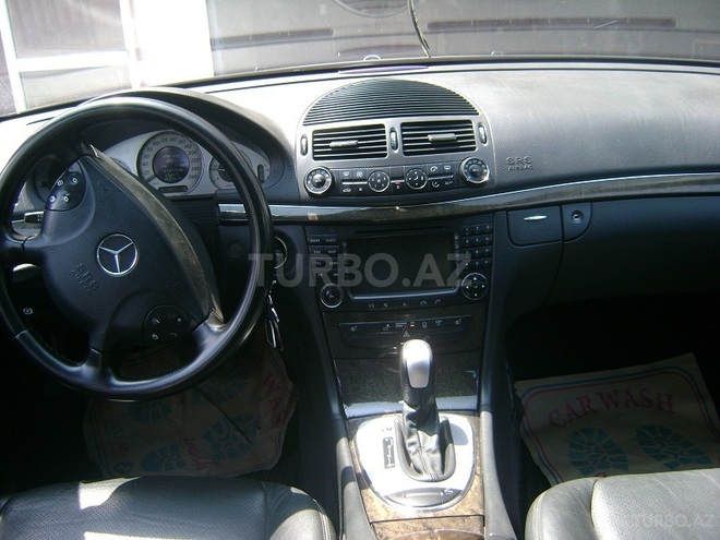 Mercedes E 270 2003, 158,000 km - 2.7 л - Bakı