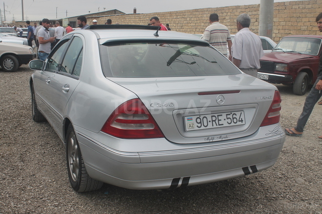 Mercedes C 240 2000, 300,000 km - 2.6 l - Bakı
