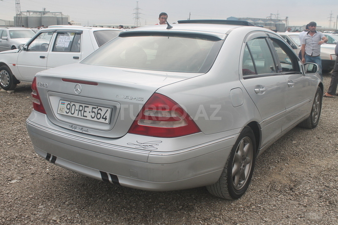 Mercedes C 240 2000, 300,000 km - 2.6 l - Bakı