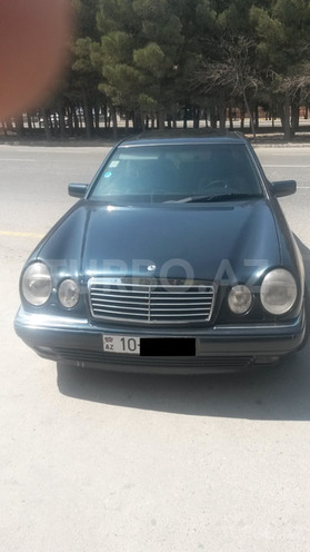 Mercedes E 200 1997, 340,000 km - 2.0 l - Bakı