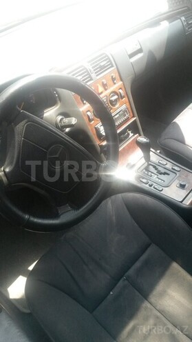 Mercedes E 200 1997, 340,000 km - 2.0 l - Bakı