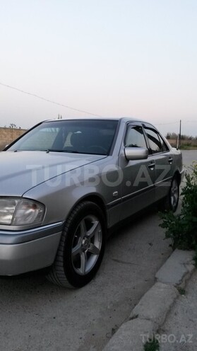 Mercedes C 220 1996, 179,000 km - 0.3 л - Bakı