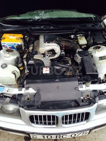 BMW 318 1992, 250,000 km - 0.2 l - Bakı