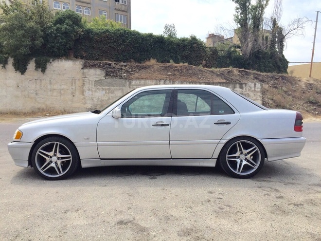 Mercedes C 180 1999, 105,678 km - 1.8 л - Bakı