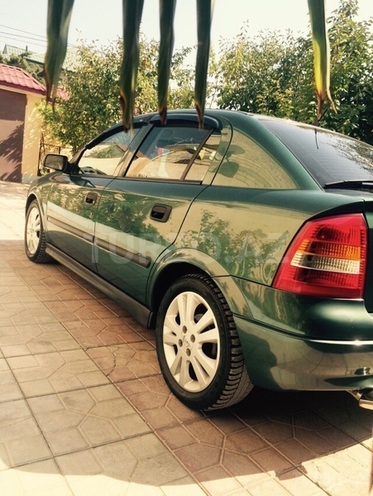 Opel Astra 2000, 135,000 km - 1.6 l - Bakı