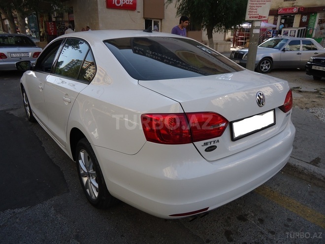 Volkswagen Jetta 2010, 12,500 km - 2.5 l - Bakı