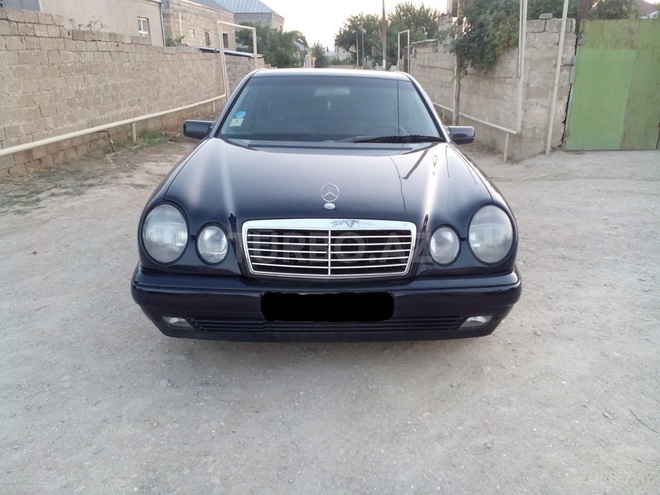 Mercedes E 240 1998, 350,000 km - 2.4 l - Bakı