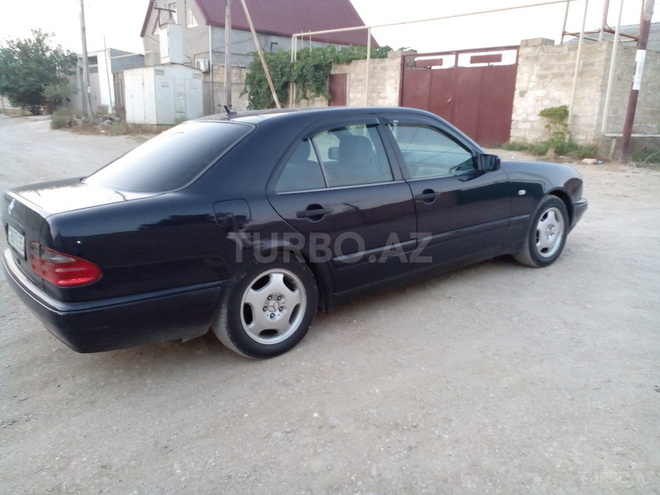 Mercedes E 240 1998, 350,000 km - 2.4 l - Bakı