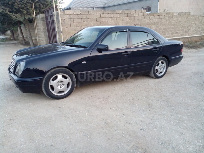 Mercedes E 240 1998, 350,000 km - 2.4 l - Bakı