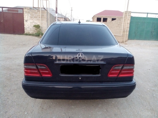Mercedes E 240 1998, 350,000 km - 2.4 l - Bakı