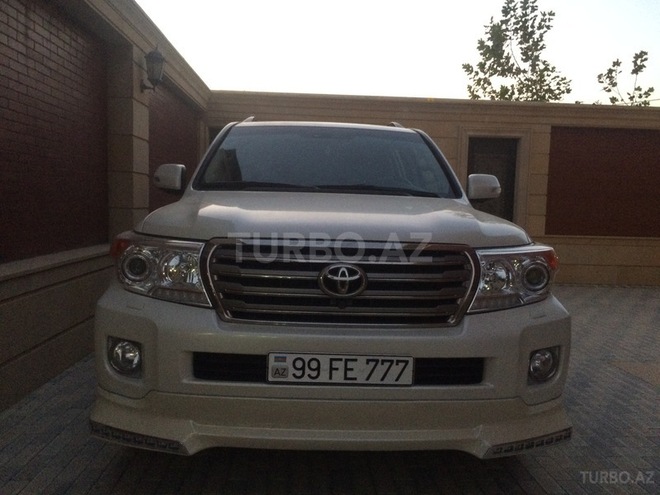 Toyota Land Cruiser 2014, 19,000 km - 4.5 l - Bakı