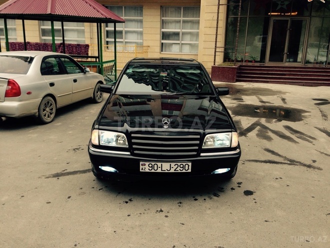Mercedes C 180 1999, 197,777 km - 1.8 l - Bakı