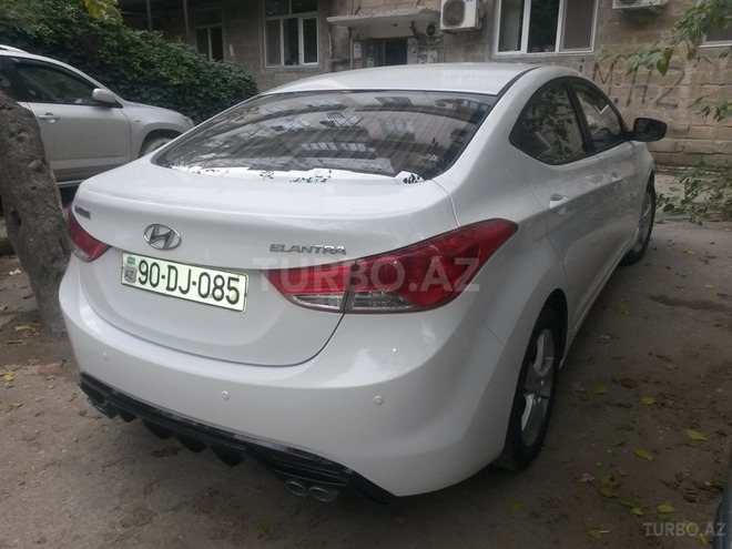 Hyundai Elantra 2012, 70,000 km - 1.8 l - Bakı