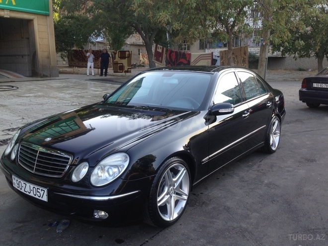 Mercedes E 240 2002, 211,000 km - 2.4 l - Bakı
